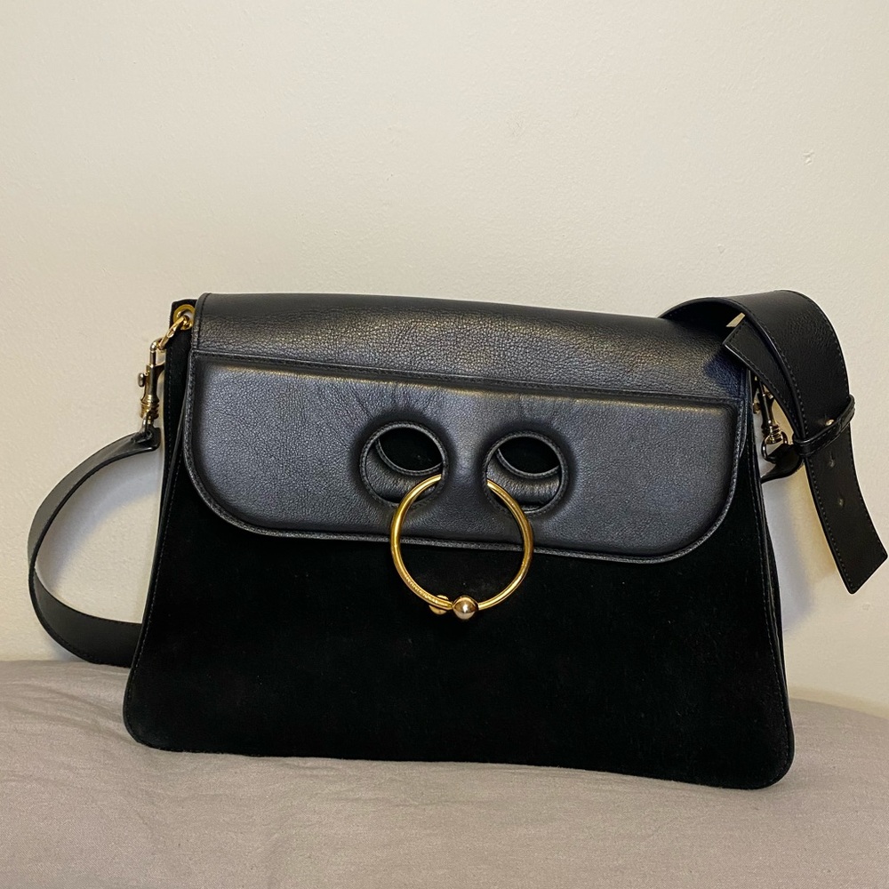 J.W. Anderson Large Pierce Bag in Black
